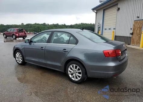 2013 Volkswagen Jetta Se z USA, uszkodzony, nr VIN 3VWDP7AJ5DM433813
